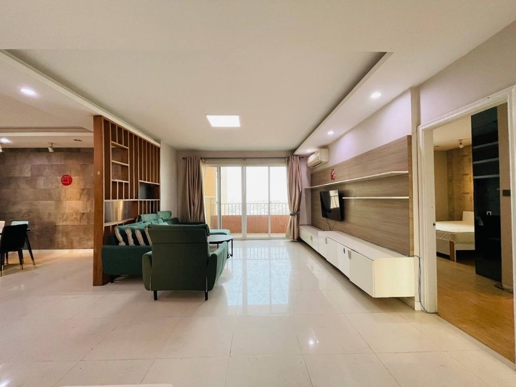3-Bedroom Condo in Chamkarmon in Chamkarmon, Phnom Penh