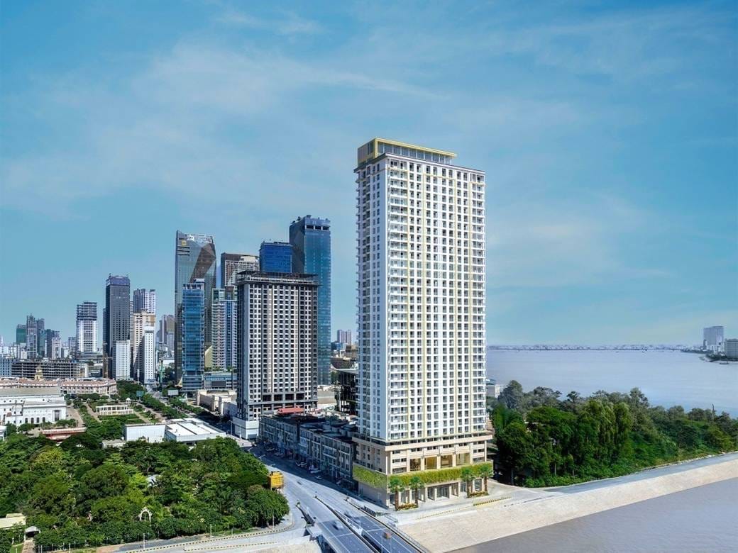 Diamond Bay Garden condominium in Tonle Bassac