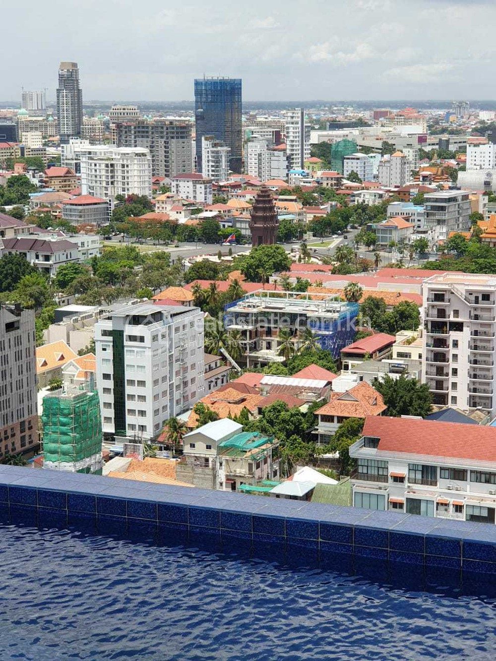 1-Bedroom Apartment in BKK1 in BKK1, Phnom Penh