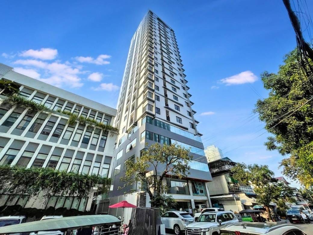 KMH Residence condominium in Daun Penh